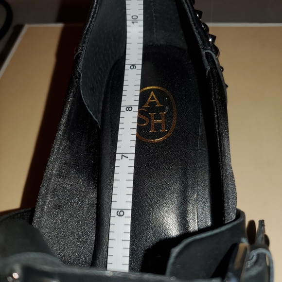 Ash - Picture 10 of 10